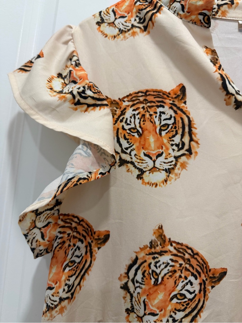 SHEIN Cream Midi Dress with Orange Tiger Print - Picture 4 of 4
